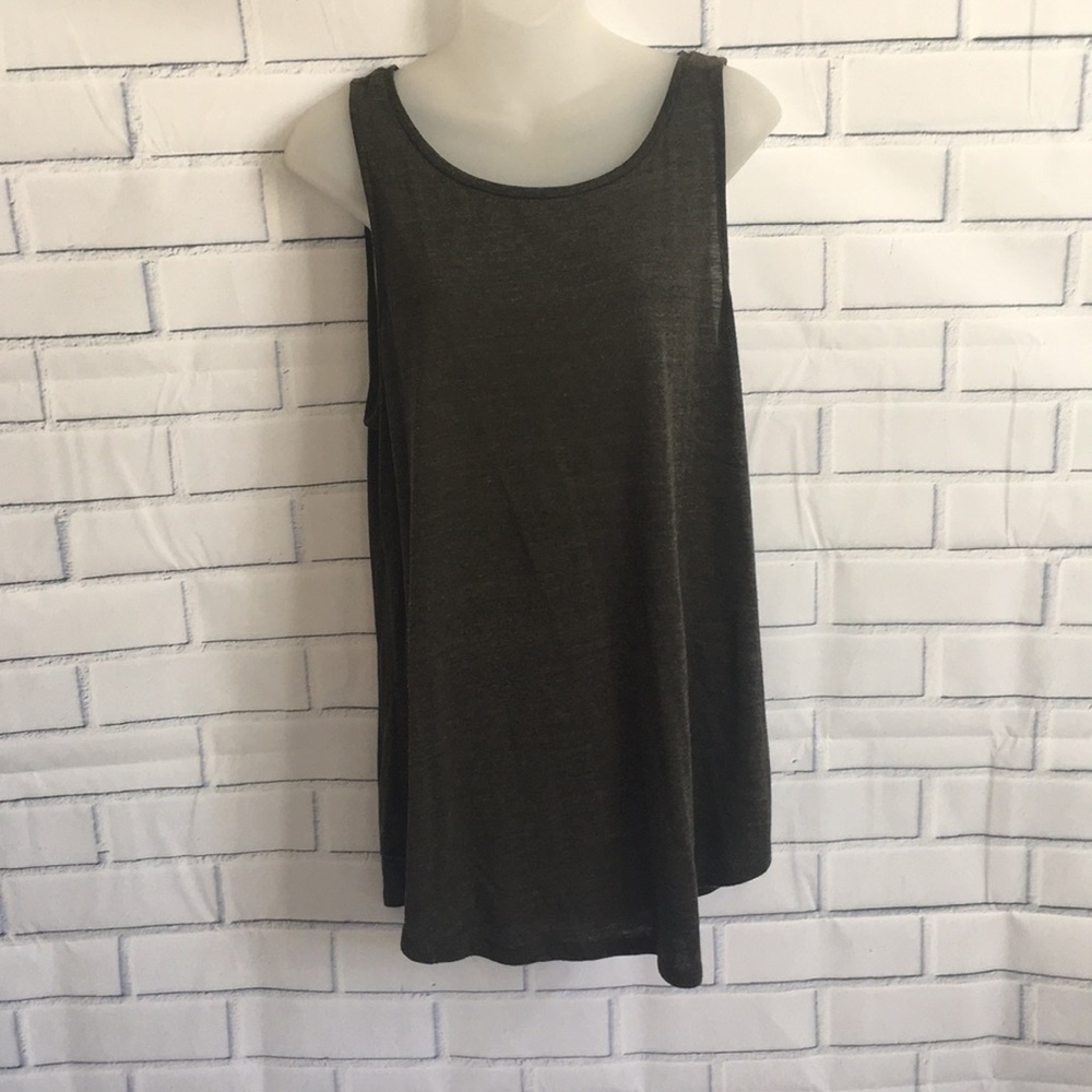 Old navy tank dark green